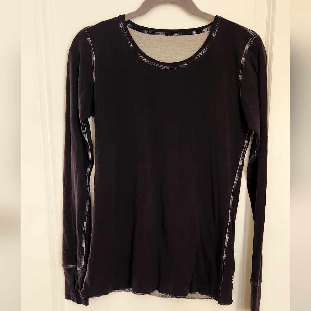Lululemon Black and Grey Cabin Long Sleeve‎ Women's Top - Picture 2 of 9